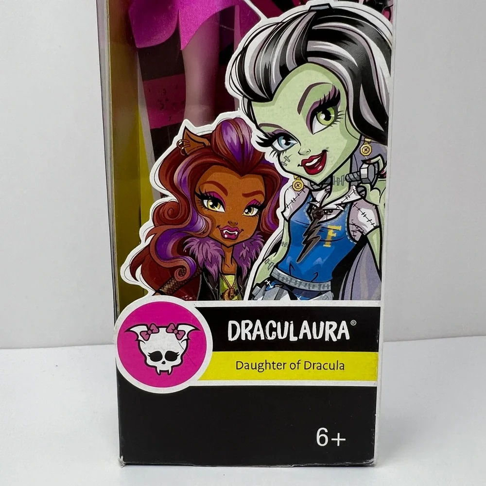 Monster High Draculaura Doll How Do You Boo 2015 Daughter of Dracula Figure